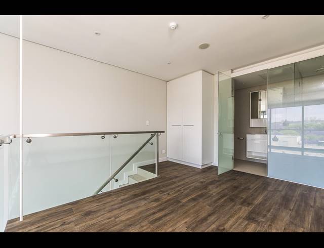 1 BEDROOM APARTMENT TO LET IN ROSEBANK